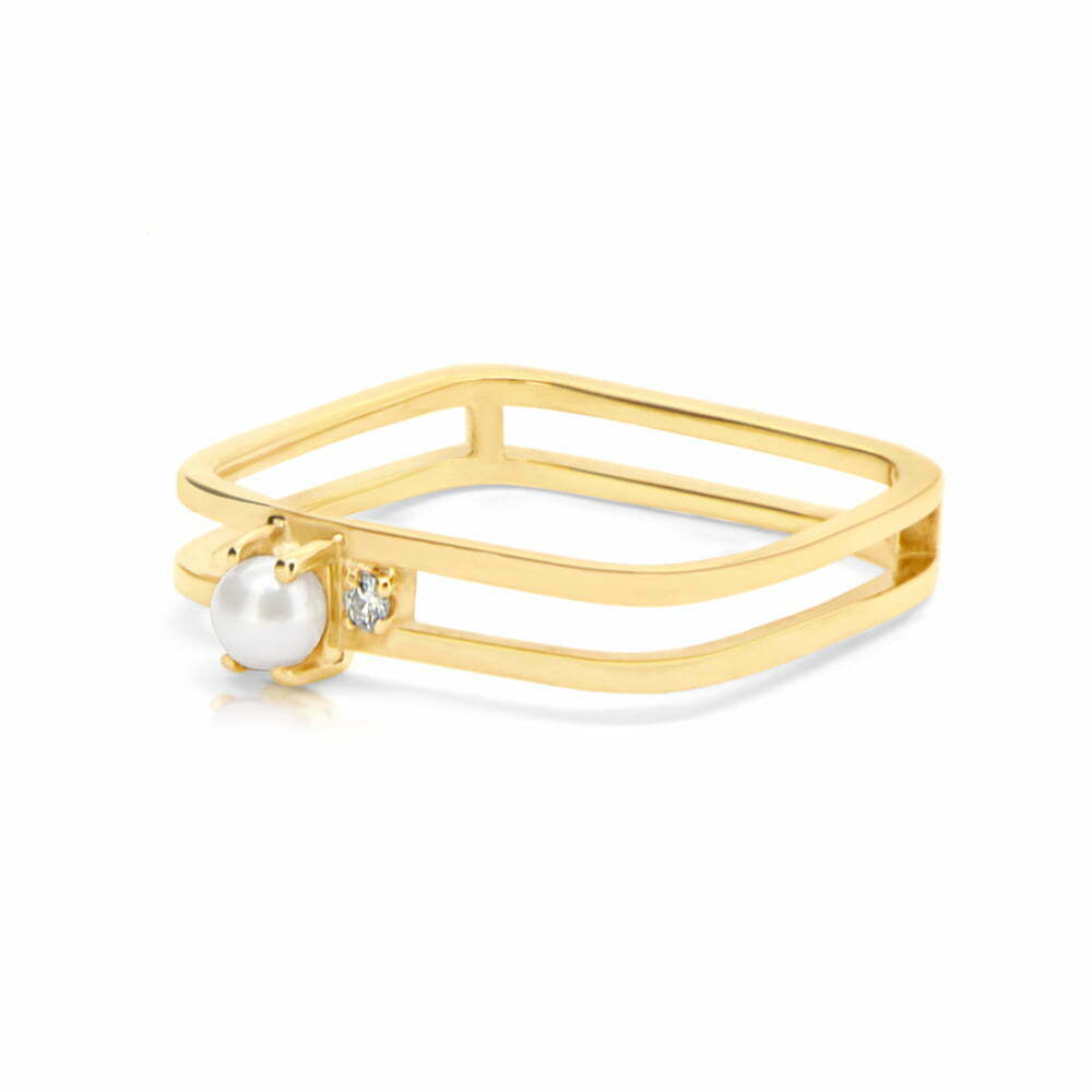 Akoya Pearl Yellow Gold Grace Ring image 0