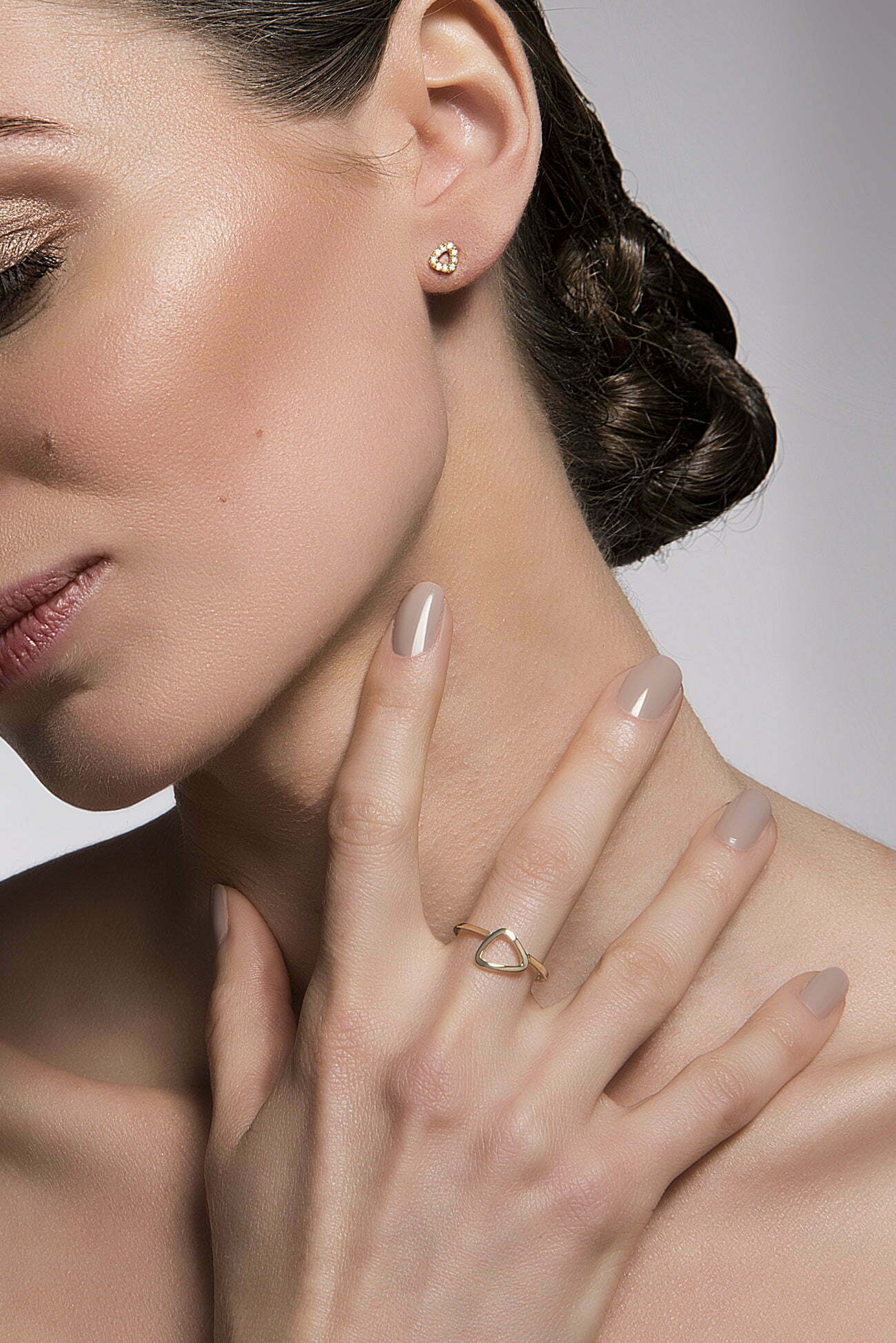 Yellow Gold Mini Pebble Ring image 1